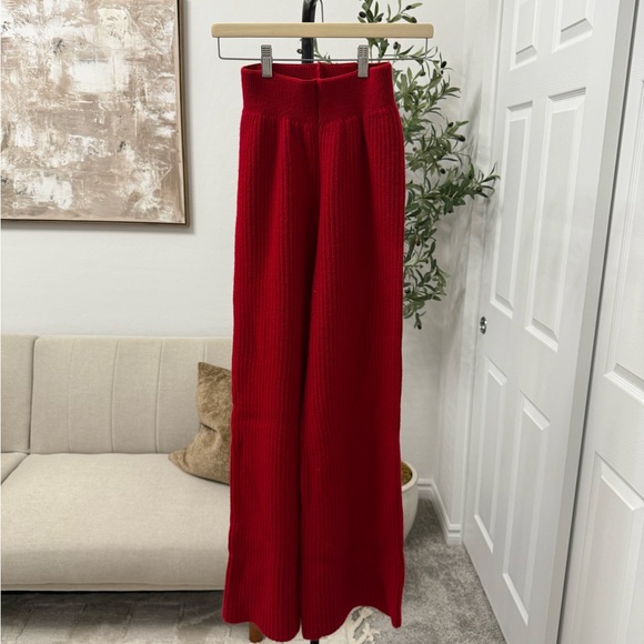Red Wool Blend Knit Set - Picture 4 of 4